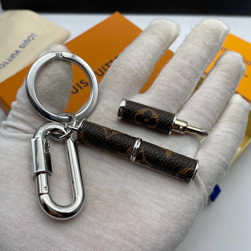 ブランドキーホルダー側面デザイン